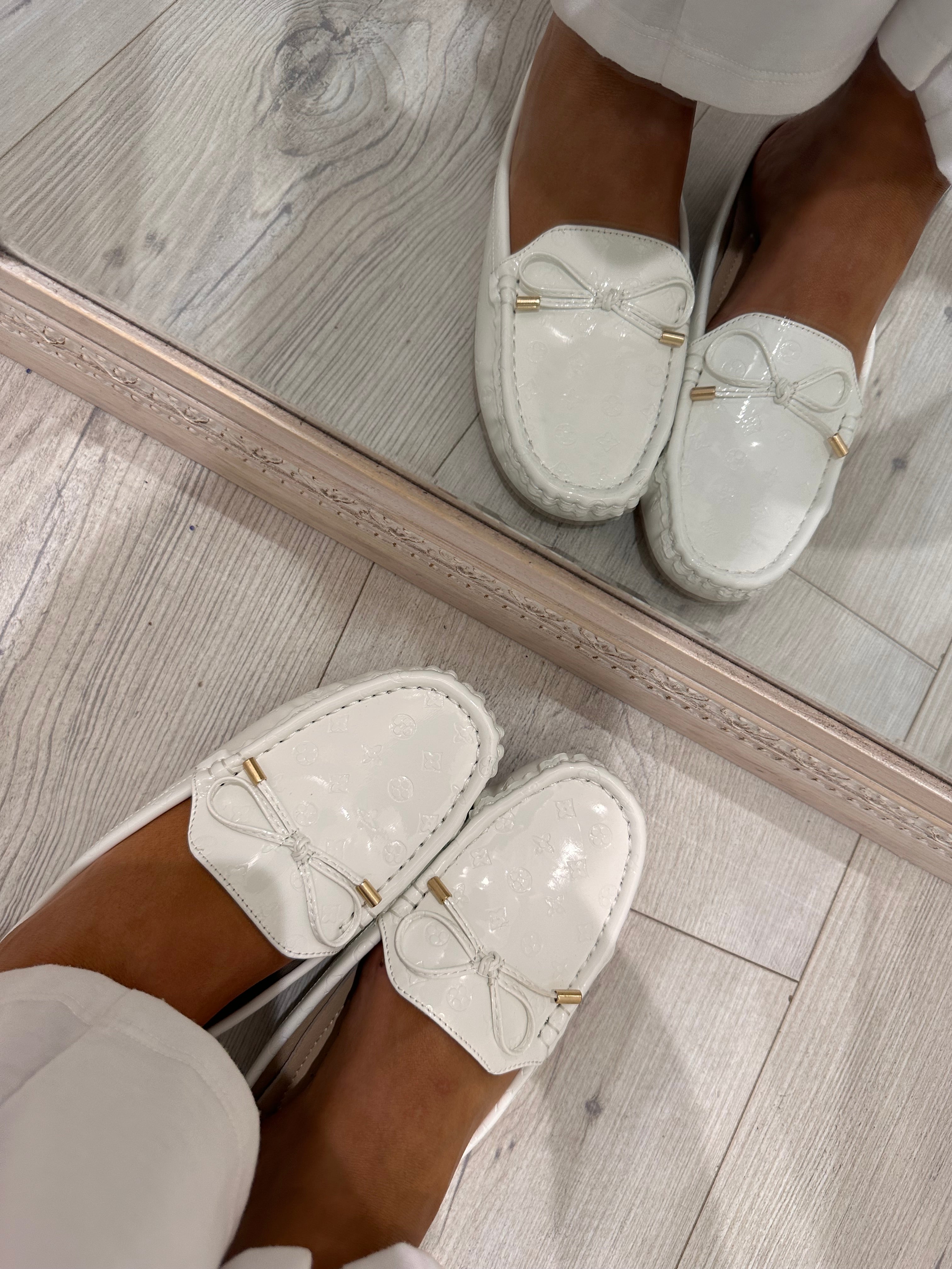 LV slip on shoes