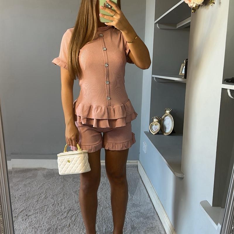 Annie Frill Two-Piece Summer Outfit