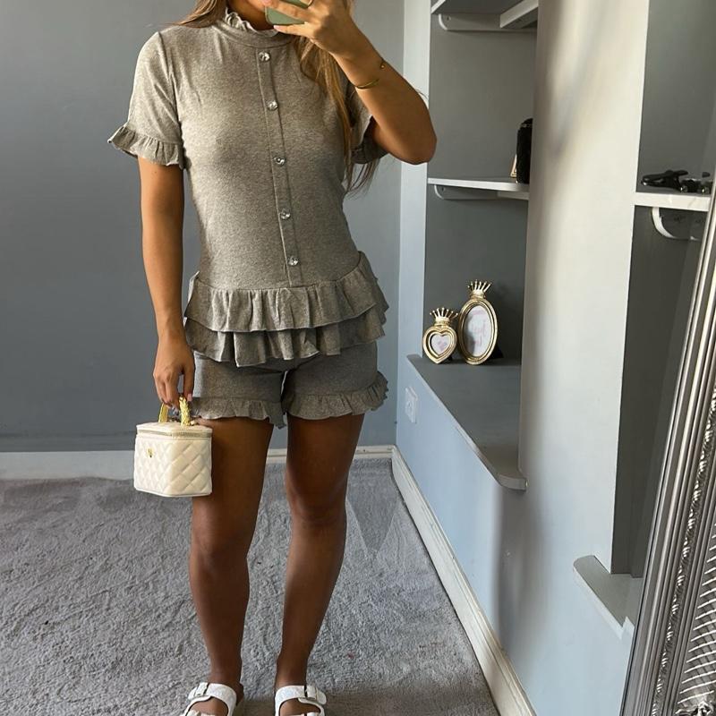 Annie Frill Two-Piece Summer Outfit