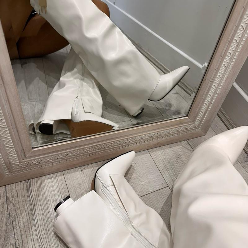 WILLOW Knee High Boots