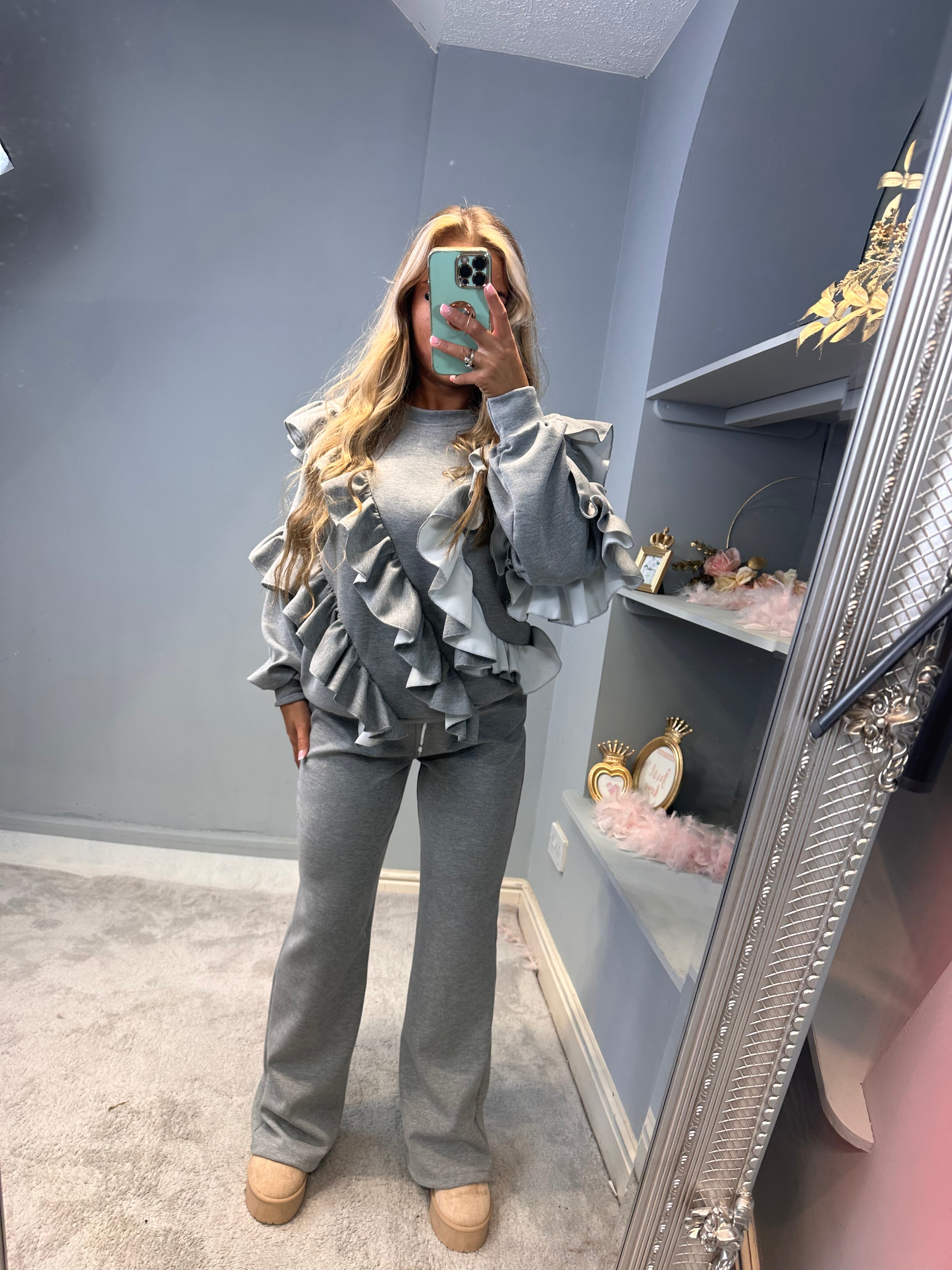 Ladies Fleeced Ruffled Flare & Frilly Long Sleeve Loungewear