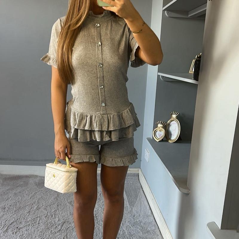 Annie Frill Two-Piece Summer Outfit