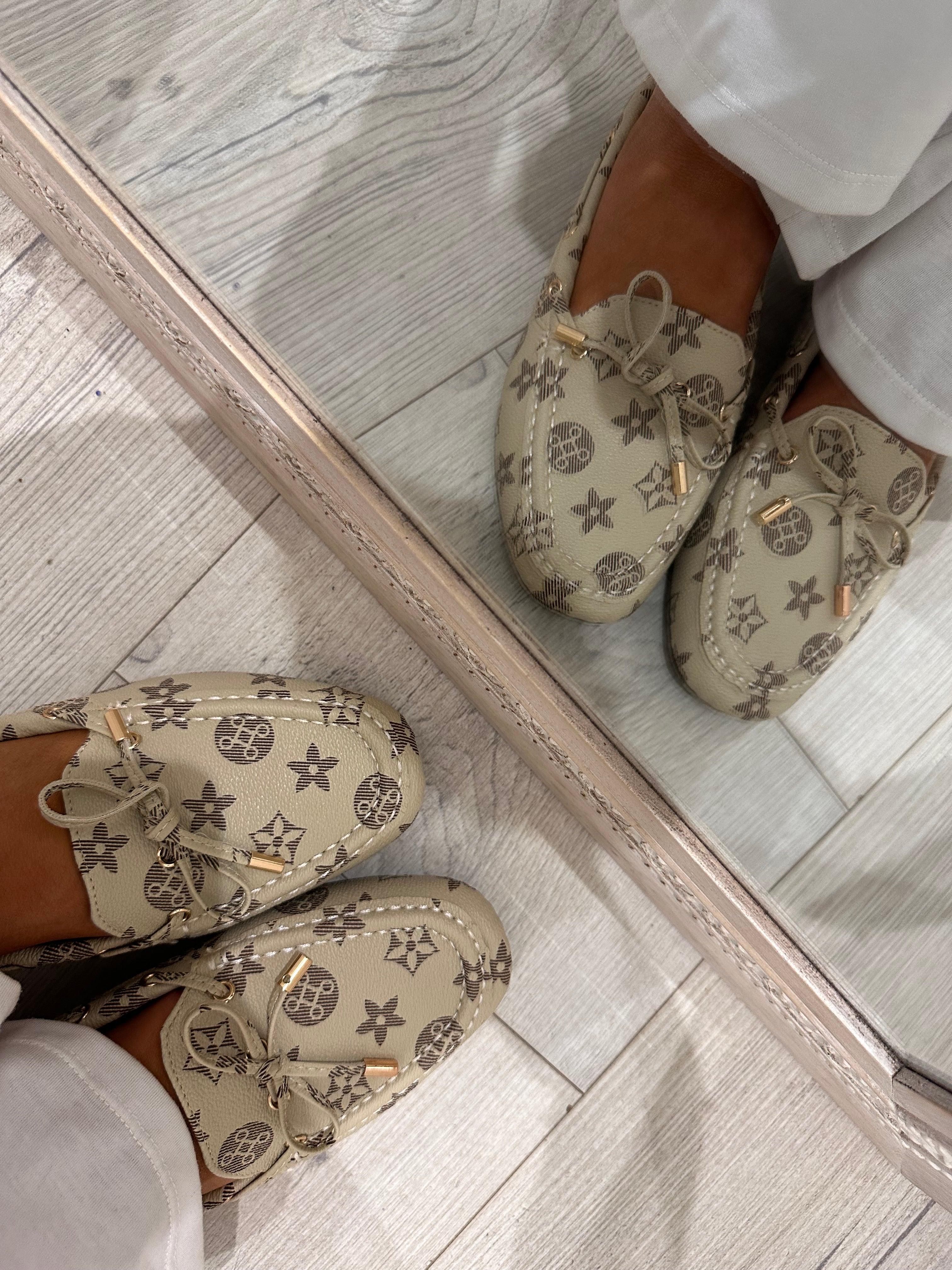 LV slip on shoes