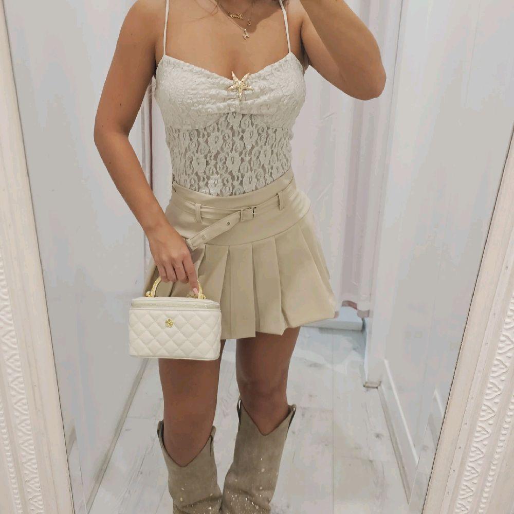 DIXIE Starfish Detail Lace Bodysuit