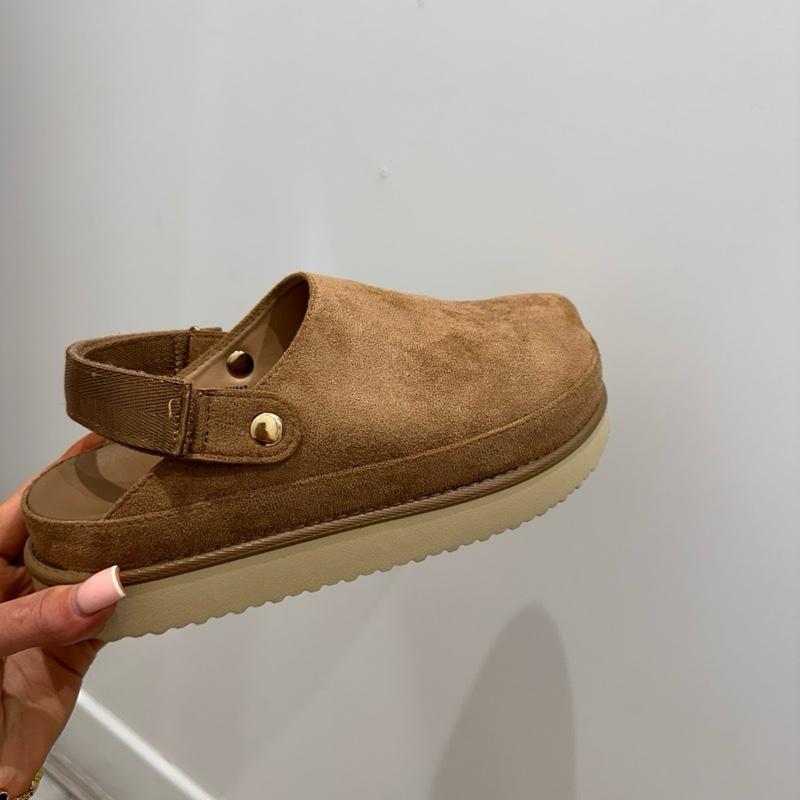 UMA Slip On Shoes