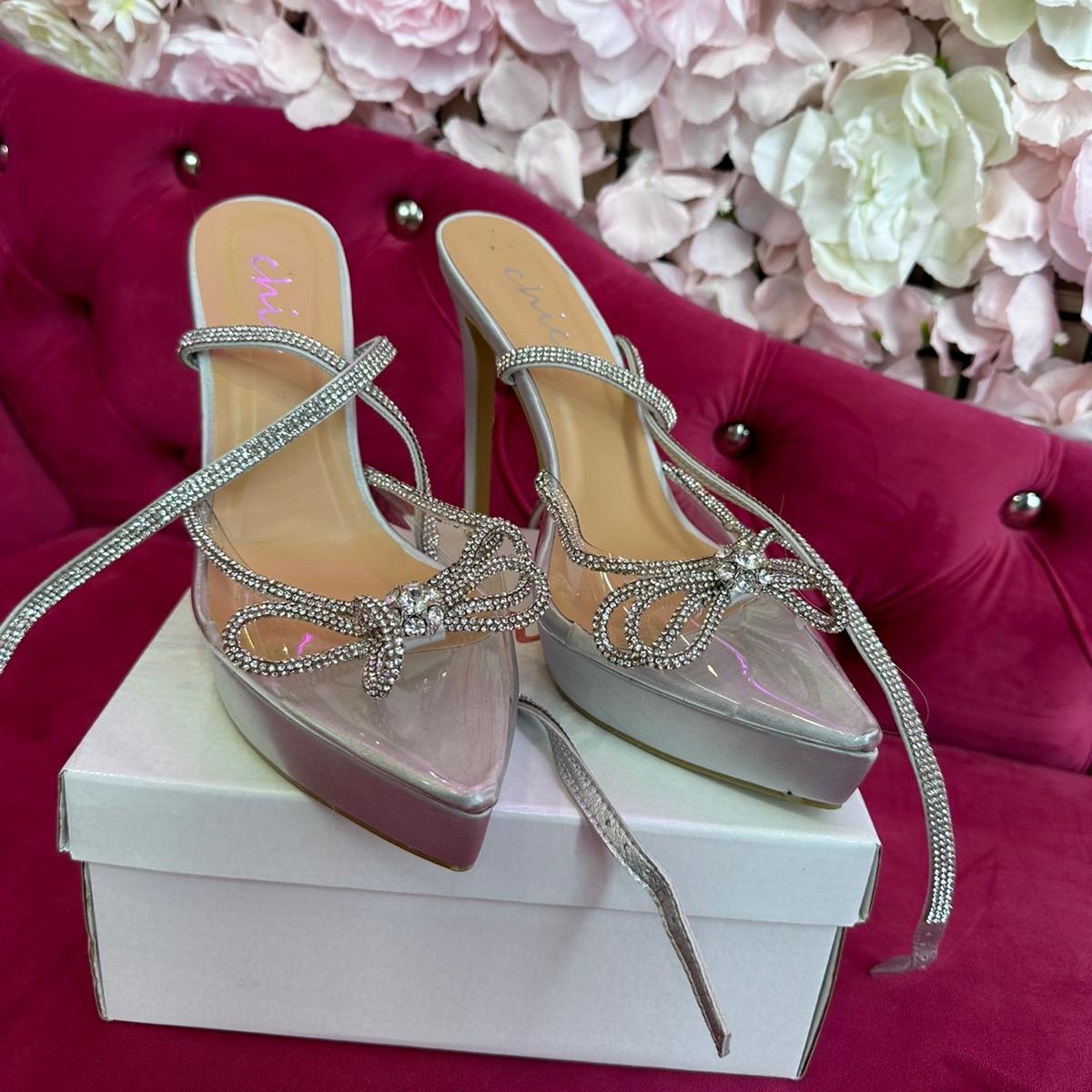 GWP Stylish Women’s Diamante Bow Heels