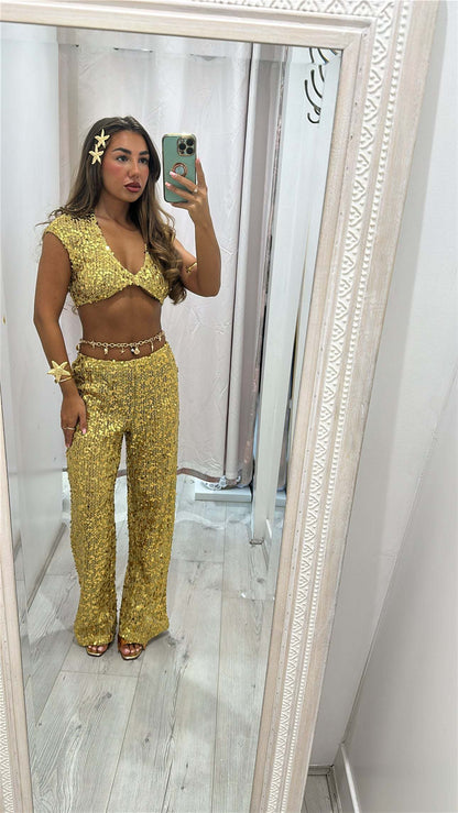 PACHA Knitted Sequin Golden Holiday Set festive two-piece outfit with sparkling sequins for special occasions