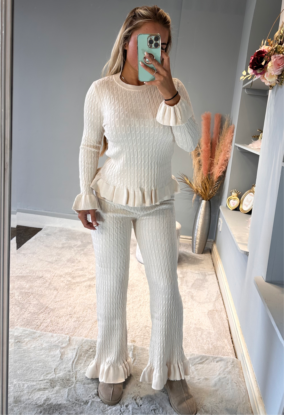 Lilly Frilled women elegant Loungewear