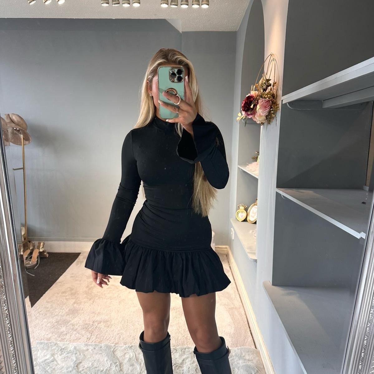 GWP Turtle Neck Long Sleeve Puff Dress