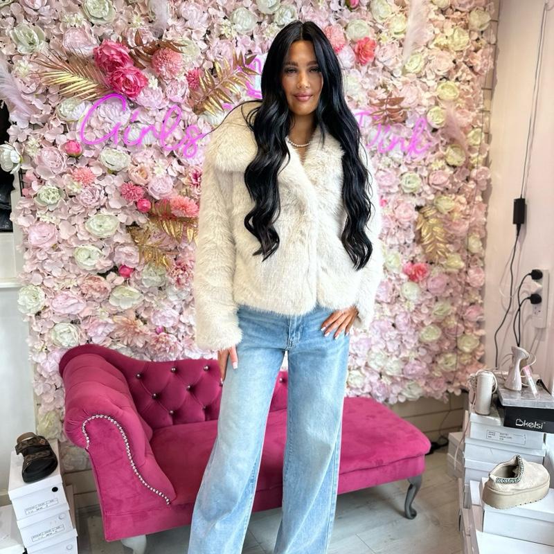 VANILLA Fur Stylish Coat