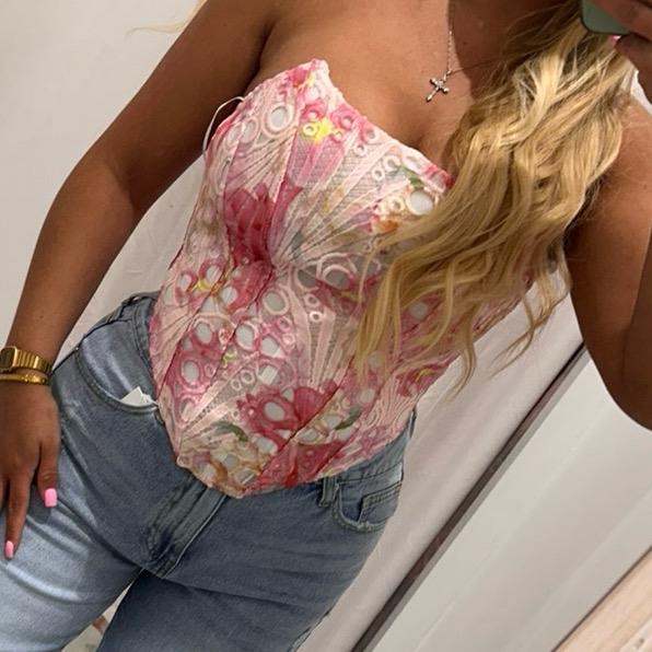 Haut corset en dentelle