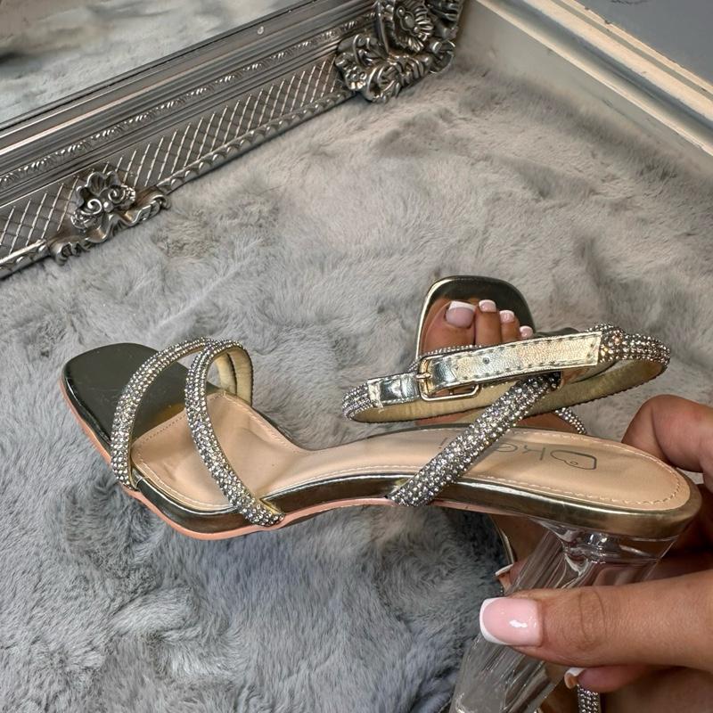 VIVI Stylish Rhinestone Sandals Footwear