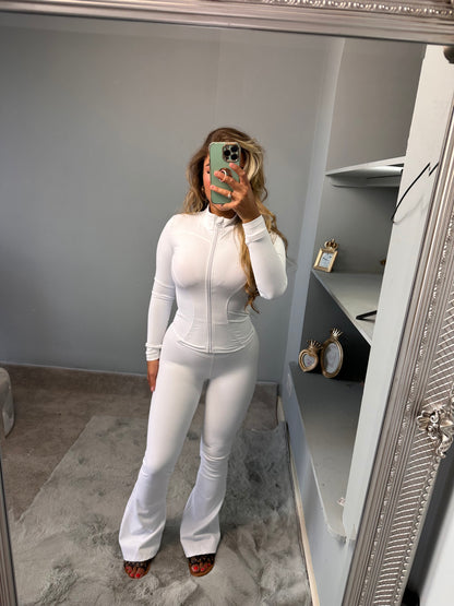 Women’s yoga outfit