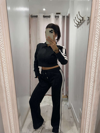 DORA Tracksuit two-piece set with long sleeves and drawstring waist for comfortable wear