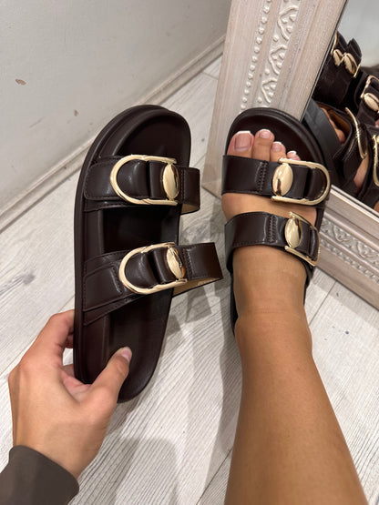 LORETA Brown Leather Sandals With Gold Buckle Detailing