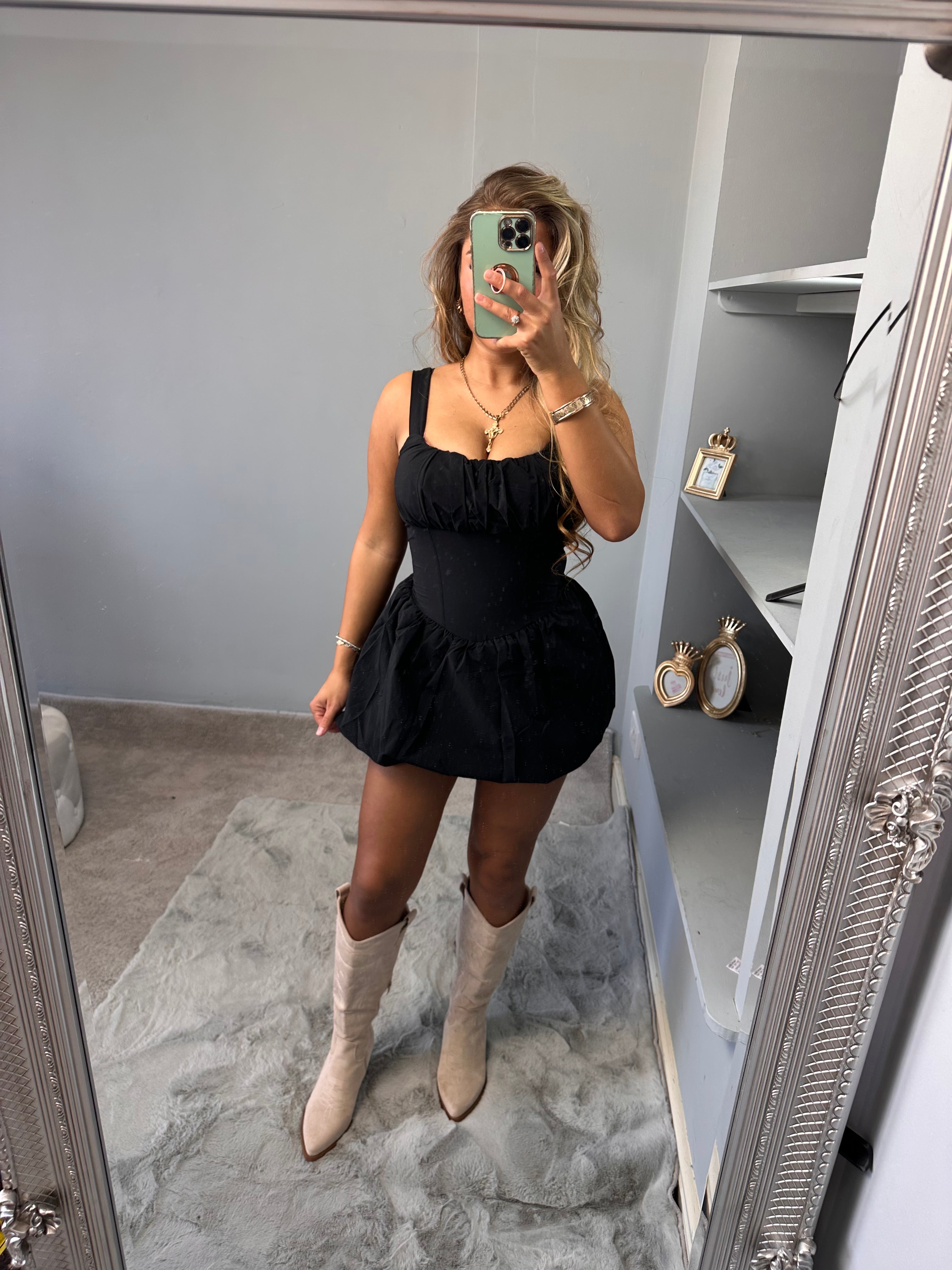 RIRI puffball dress