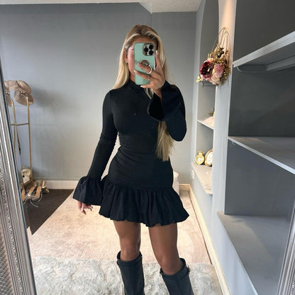 GWP Turtle Neck Long Sleeve Puff Dress