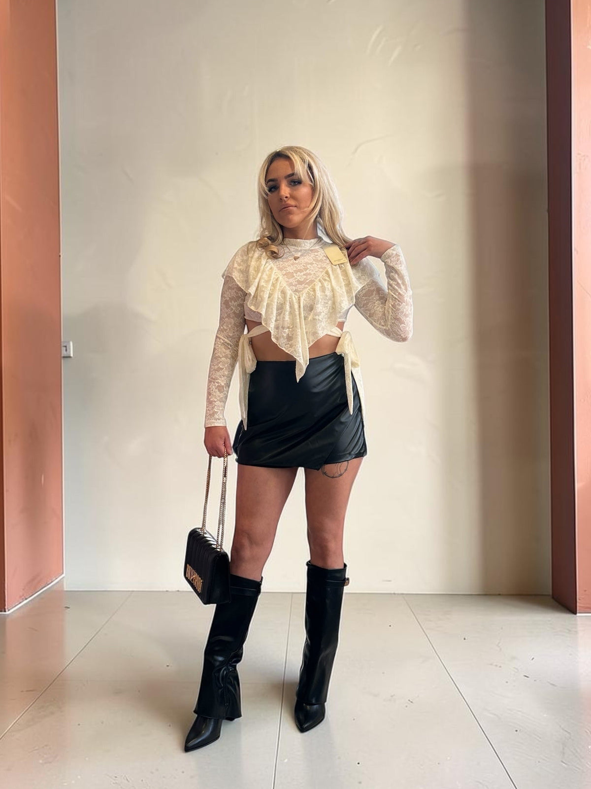 LUMI Lace Top