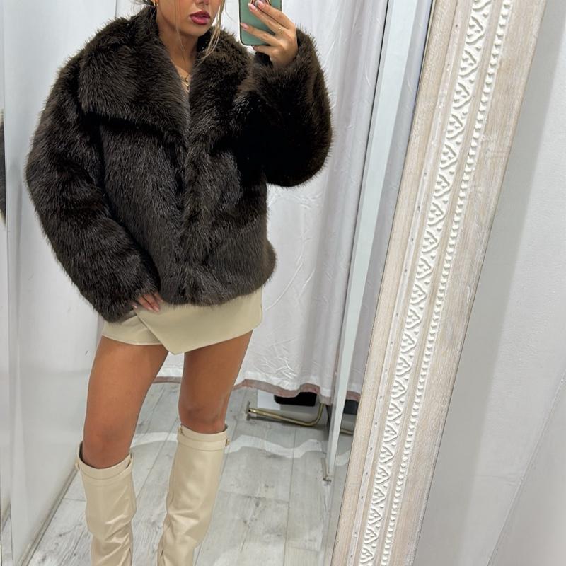 VANILLA Fur Stylish Coat